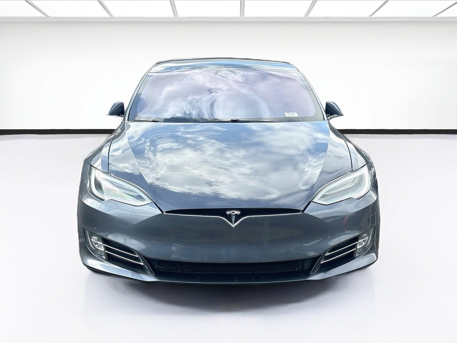 Used 2020 Tesla Model S Performance AWD/4WD image 2