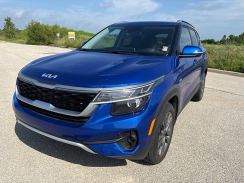 Used 2022 Kia Seltos S AWD/4WD image 5