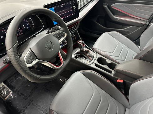 New 2026 Volkswagen Jetta GLI Autobahn FWD image 9