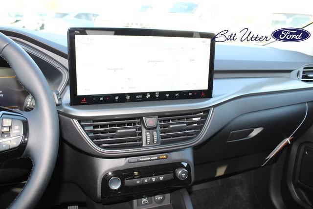 New 2025 Ford Escape SE FWD image 13