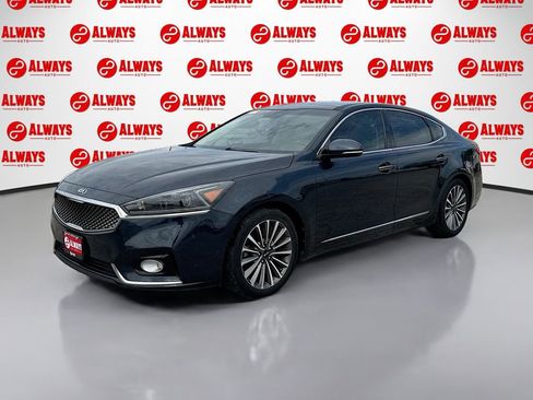 Used 2018 Kia Cadenza Premium w/ Luxury Package image 1