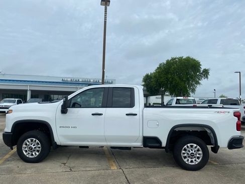 New 2025 Chevrolet Silverado 2500 W/T AWD/4WD image 12