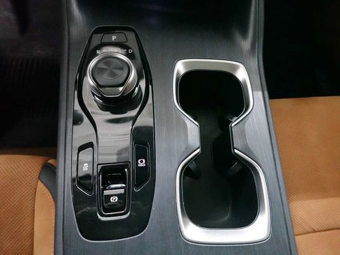 Used 2023 Lexus RZ 450e Luxury image 23