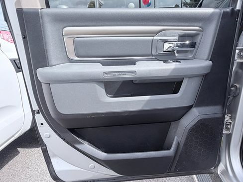 Used 2018 RAM 1500 Big Horn AWD/4WD image 26