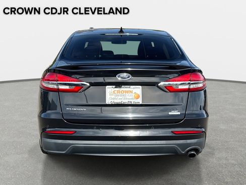 Used 2019 Ford Fusion SE w/ Equipment Group 151A image 5