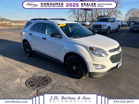 Used 2017 Chevrolet Equinox LT w/ Convenience Package image 1