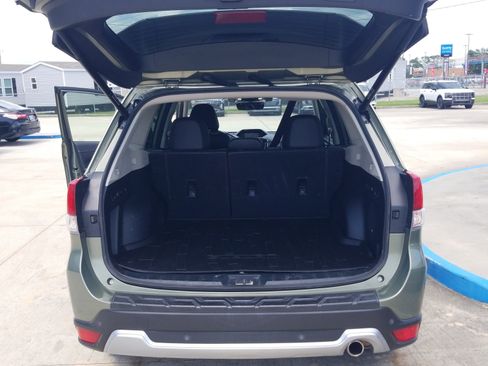 Used 2021 Subaru Forester Touring w/ Popular Package #2 AWD/4WD image 13