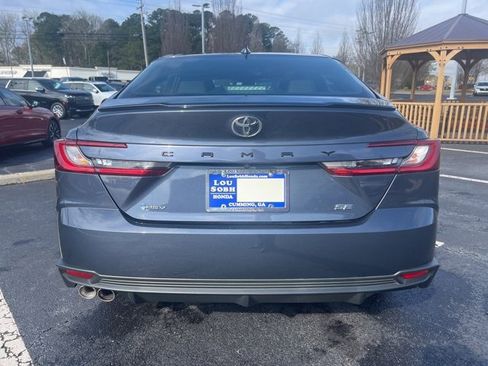 Used 2026 Toyota Camry SE w/ Convenience Package image 7
