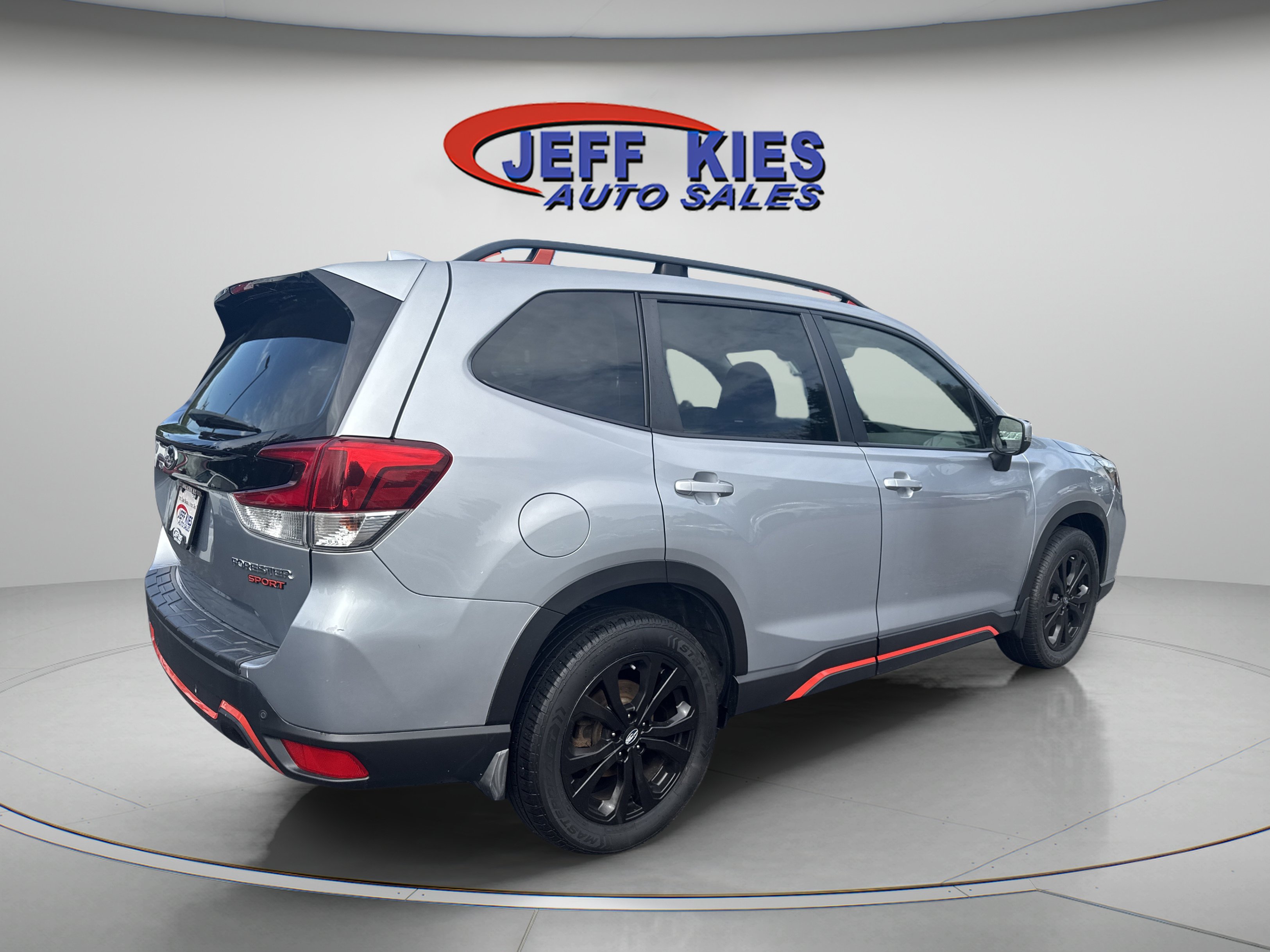 Used 2020 Subaru Forester Sport AWD/4WD image 5
