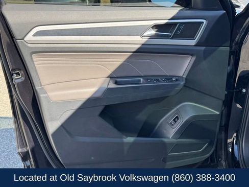 Used 2021 Volkswagen Atlas SEL R-Line image 35