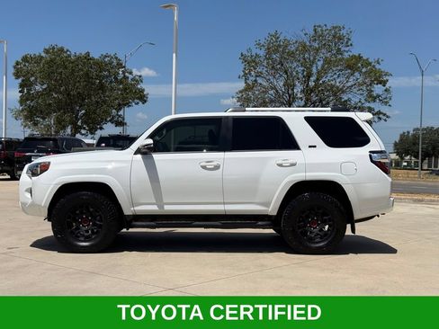 Used 2024 Toyota 4Runner SR5 Premium w/ Moonroof Package AWD/4WD image 2