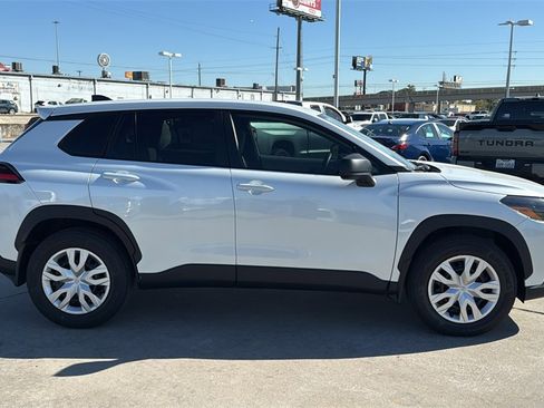 New 2026 Toyota Corolla Cross L image 6