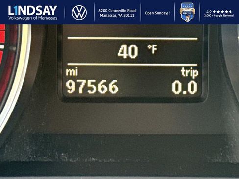 Used 2017 Volkswagen Jetta SE image 24