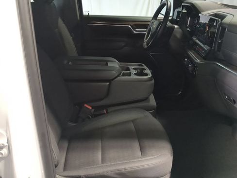 Used 2024 Chevrolet Silverado 1500 LT AWD/4WD image 27