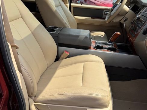 Used 2010 Ford Expedition Eddie Bauer RWD image 14