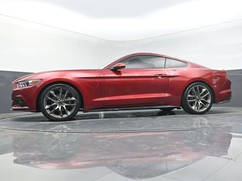 Used 2015 Ford Mustang Premium RWD image 32