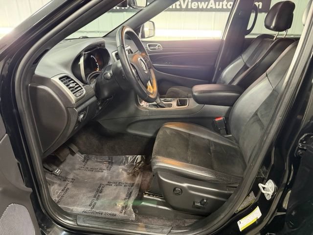 Used 2018 Jeep Grand Cherokee Altitude AWD/4WD image 7