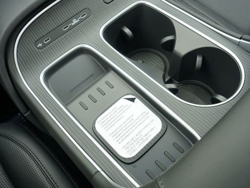 Used 2026 Hyundai Palisade Calligraphy image 9