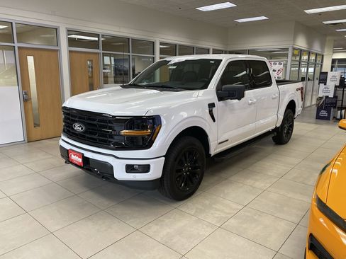 New 2025 Ford F150 XLT w/ Equipment Group 302A MID AWD/4WD image 36