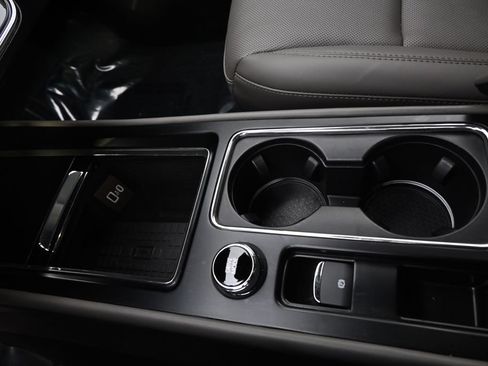 Used 2026 Lincoln Corsair Premiere AWD/4WD image 31