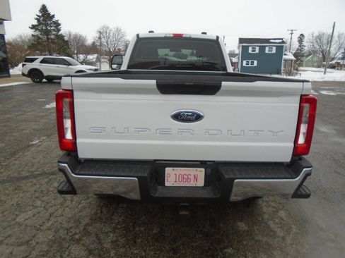 Certified 2023 Ford F250 XL w/ Snow Plow Prep Package image 6