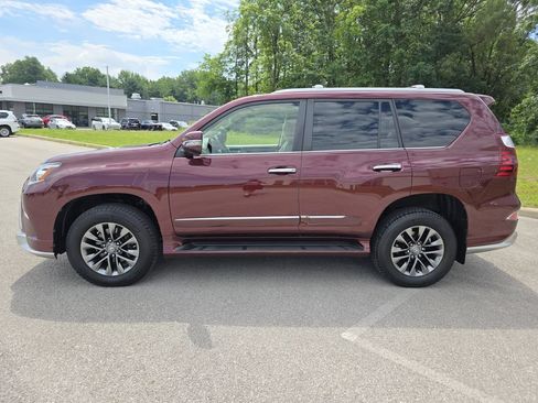 Used 2017 Lexus GX 460 Premium AWD/4WD image 5