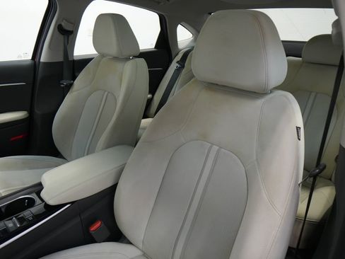 Used 2023 Hyundai Sonata SEL w/ Convenience Package image 13