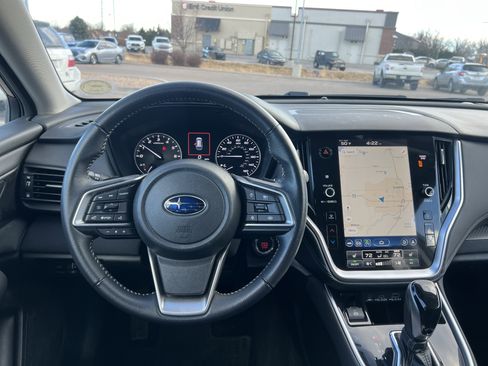 Used 2023 Subaru Outback Premium image 2