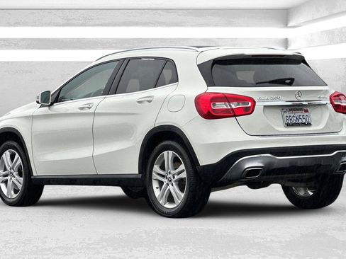 Used 2018 Mercedes-Benz GLA 250 4MATIC image 6