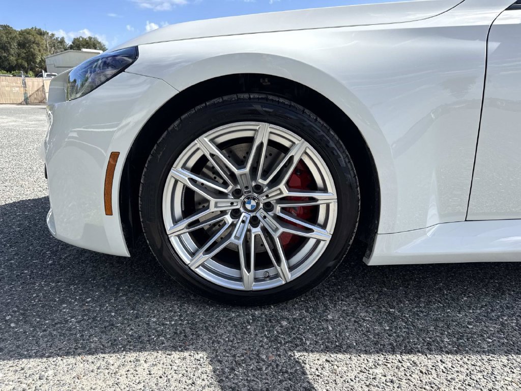 Used 2026 BMW M2 w/ Lighting Package RWD image 10