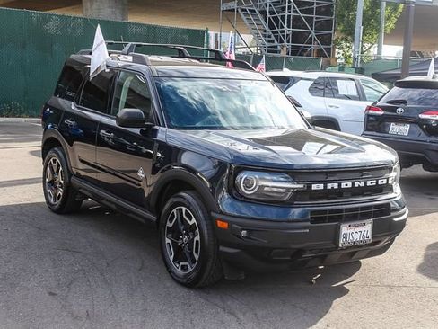 Used 2021 Ford Bronco Sport Outer Banks AWD/4WD image 3