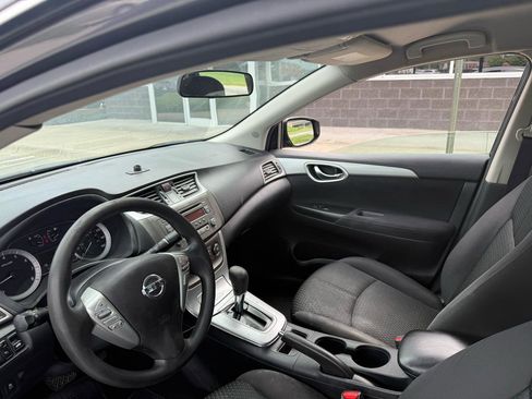 Used 2013 Nissan Sentra SR FWD image 8