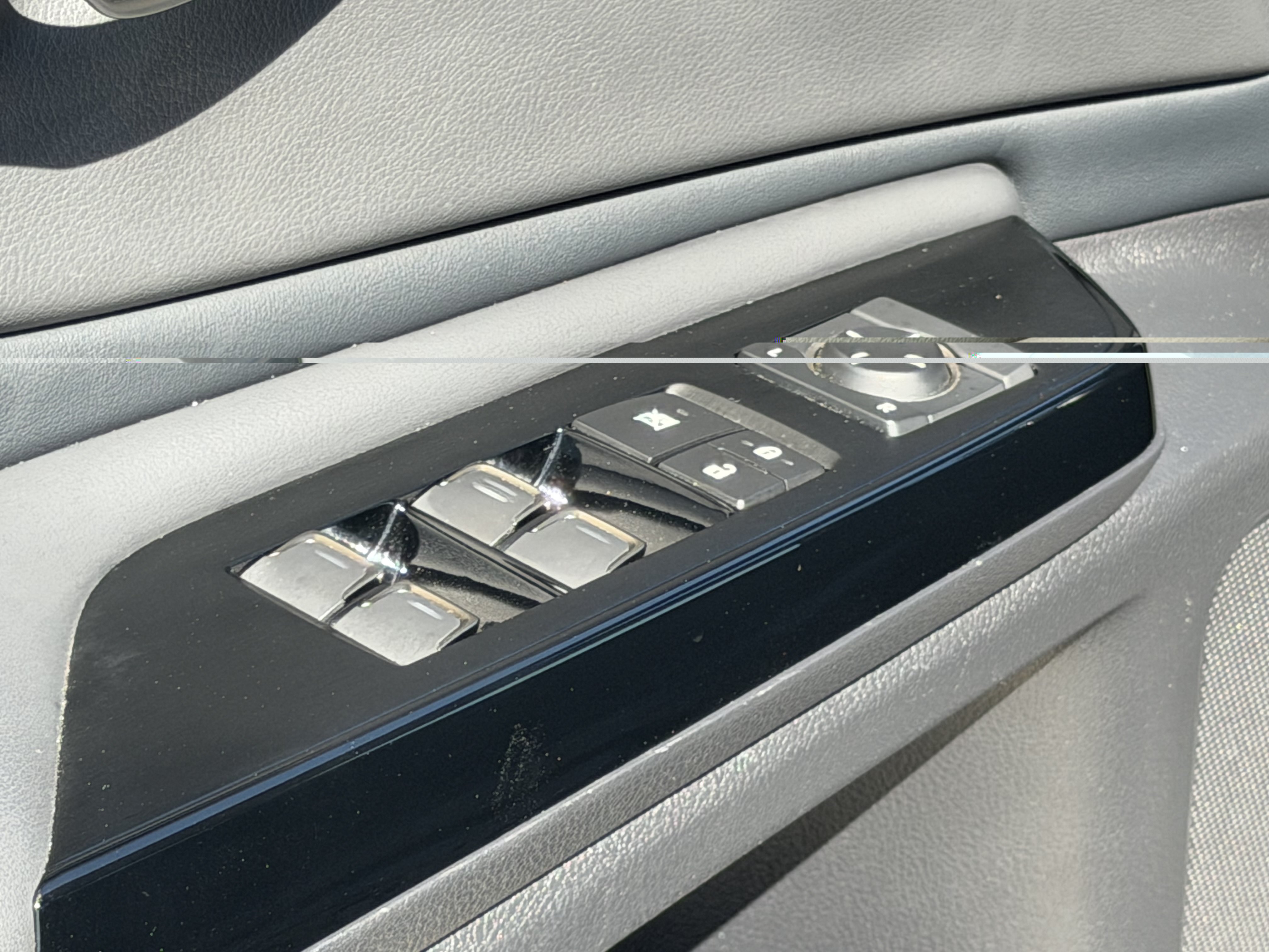 Certified 2025 Lexus ES 350 FWD image 16