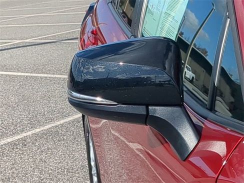 Certified 2025 Toyota Corolla Cross LE image 12