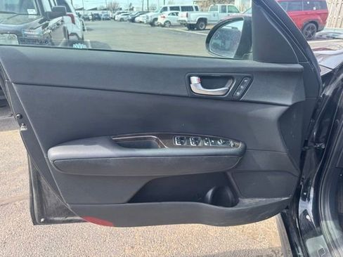 Used 2018 Kia Optima EX image 13