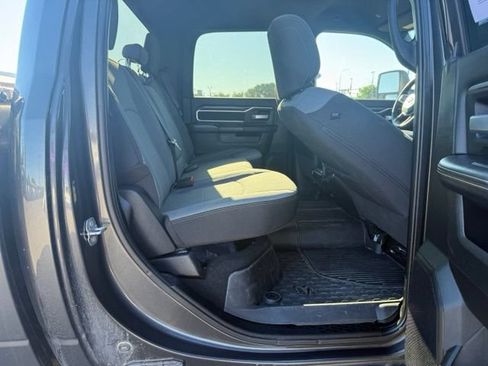 Used 2024 RAM 2500 Big Horn w/ Heated Seats & Wheel Group AWD/4WD image 13