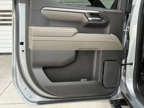 Used 2024 Chevrolet Silverado 1500 ZR2 w/ Dark Appearance Package image 22