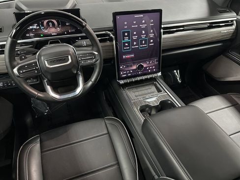 Used 2025 GMC Sierra EV Denali image 15