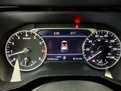 Used 2023 Nissan Pathfinder SL w/ SL Premium Package AWD/4WD image 14