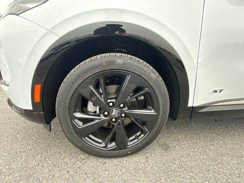 New 2026 Buick Envision Sport Touring AWD/4WD image 17