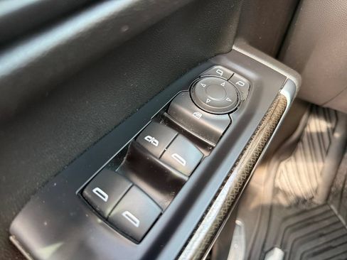 Used 2021 Chevrolet Silverado 1500 LT Trail Boss w/ Bed Protection Package AWD/4WD image 27
