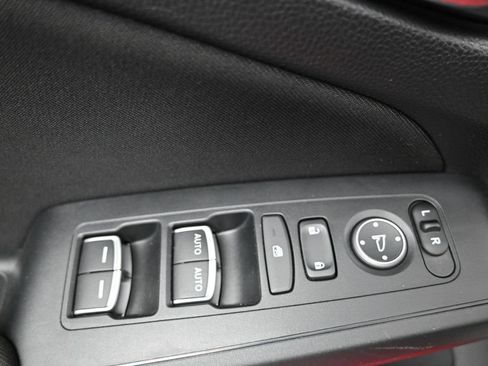 Used 2022 Honda Civic Sport image 3