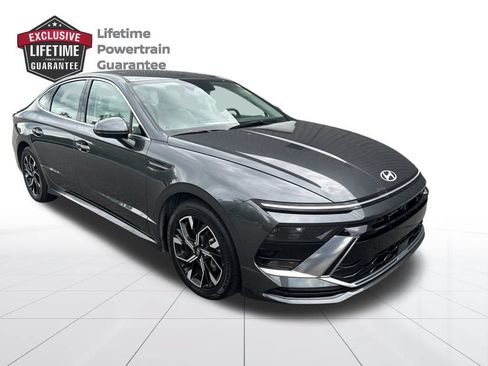 Used 2025 Hyundai Sonata SEL FWD image 7