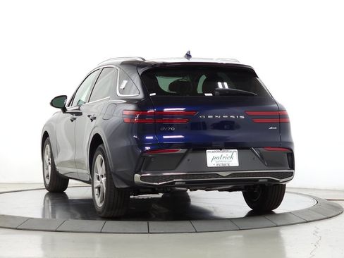 Used 2026 Genesis GV70 2.5T AWD/4WD image 5