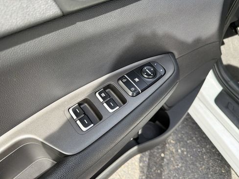 Used 2016 Kia Optima LX FWD image 14