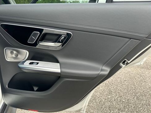 Certified 2025 Mercedes-Benz GLC 300 GLC 300 image 32