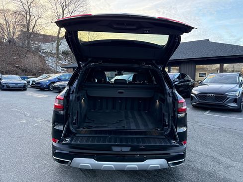 Used 2022 BMW X5 xDrive40i w/ Premium Package image 18