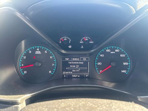 Used 2021 Chevrolet Colorado LT w/ Safety Package RWD image 8