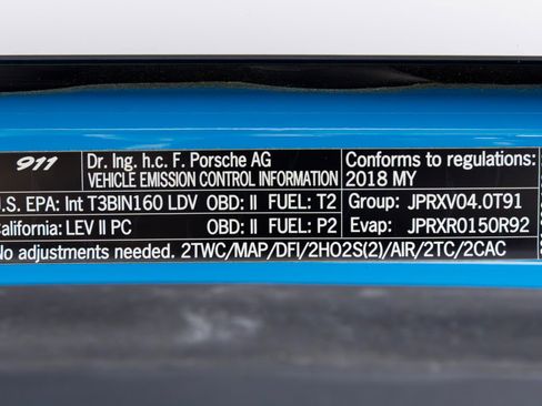 Used 2018 Porsche 911 GT2 RS image 65