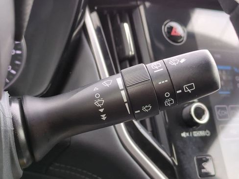 Used 2023 Subaru Outback Premium image 25